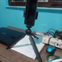 سه پایه رومیزی نگهداره موبایل