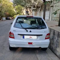 پراید ۱۱ سفید