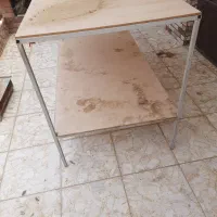 میز دو طبقه