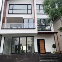 ویلا تریبلکس لوکس شهرکی با ویو کوه و دریا چابکسر