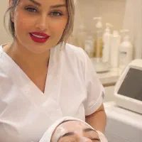پاکسازی و فیشیال پوست با تخفیف ویژه