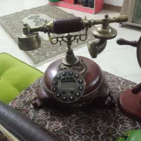 تلفن. چوبی فانتزی درحدنو