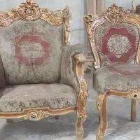 مبل سلطنتی نیاز ب تعمیر