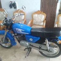 یاماها ۱۲۵ تمیز بدون خرج سواری نرم بامدارک اطاقور