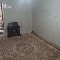 سوئیت ۲۰ متری / سرویس و حمام / بر خیابان