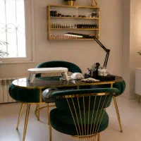 میز ناخن .صندلی ثابت و چرخدار