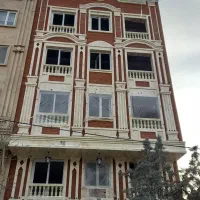 رگلاژ و تعمیر انواع درب و پنجره upvc