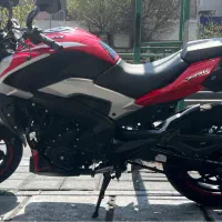 دومینار باجاج ۲۵۰