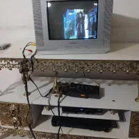 تلویزیون۱۴اینچ سامسونگ ودستگاه دیجیتال