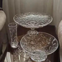 اخی خوری و شیرینی وی لاروس