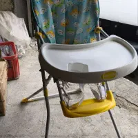 صندلی غذای بچه
