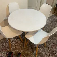 میز نهار خوری چهار نفره