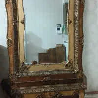 آینه قدی و کنسول