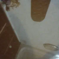 شیشه روی میز