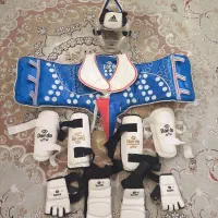 لـباس مبارزه تکواندو