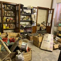 مزایده‌ی دو انبار قطعات یدکی تراکتور رومانی