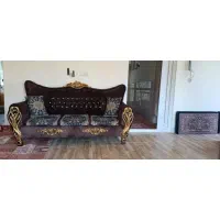 مبل هفت نفره وعسلی وپرده