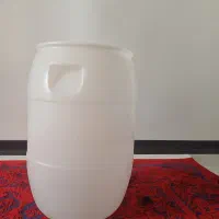 بشکه به همراه در