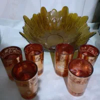 تعدادی ظرف نو و در حد نو