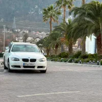 بی ام وBMW کروک 330i