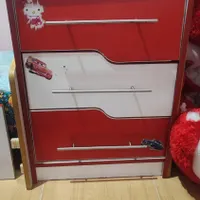 سرویس خواب بچه و تعدادی وسایل منزل