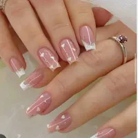دستیار ناخنکار حرفه ای میشم