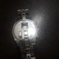 ساعت.|ساعت|یاسوج, |دیوار