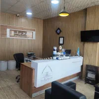 منشی دفتر فروش مخازن آب هرمزبرکه