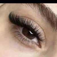 کاشت و اکستنشن مژه