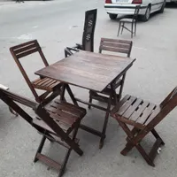 میز غذا خوری چوبی