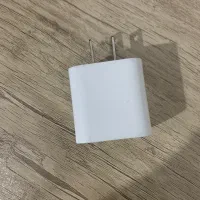 سری شارژر ۲۰ وات اپل