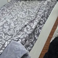 تخت تک نفره