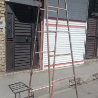 نردبان فلزی دوطرف  بسیار محکم و سالم