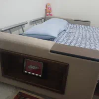 تخت دونفره