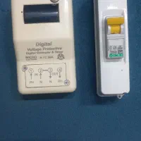 فیوزوولتمتر