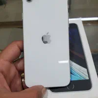 گوشی آیفون se 2020