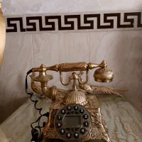 تلفن برنجی مربعی