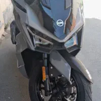 اس وای ام. جی تی ۲۰۰.