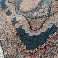 دوعدد فرش ۱۲متری و ۶ متری یک گل ۷۰۰شانه