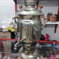 سماور نفتی قدیمی و سالم در حد نو