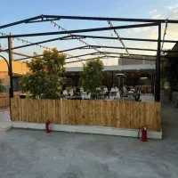 استخدام در مجموعه بزرگ فانوس شب