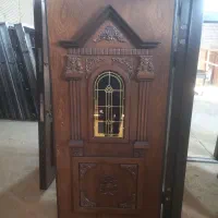 نجار حرفه ای با حق فنی بالا