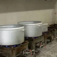 استخدام کمک اشپز حرفه ای اقا