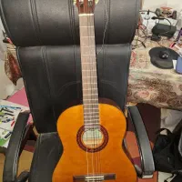 گیتار یاماها c 70