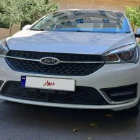 آریزو ۵ توربو اتومات مدل ۱۴۰۰ بیرنگ