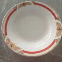 سرویس چینی ماه نشان وچند ظرف چینی