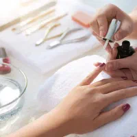 استخدام ناخن کار و مژه کار مجرب/منطقه 22