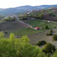 زمین ییلاقی