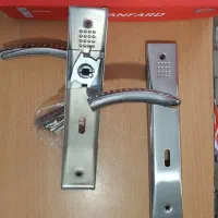 دستگیره درب مدل نگین دار رنگ کروم