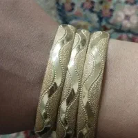 النگوطلاروس